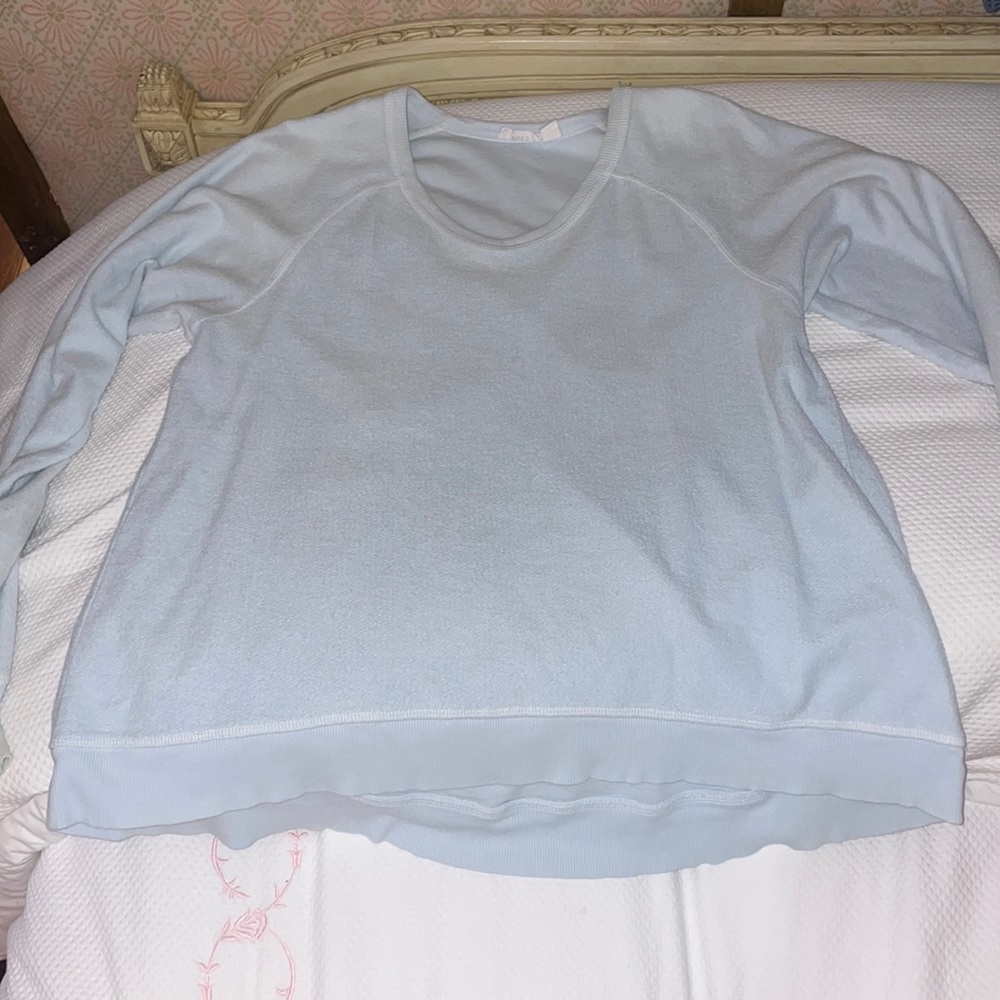 Barely worn sweater